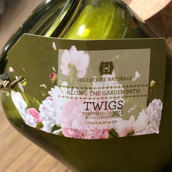 Twigs Hillhouse Naturals Perfumed candle - Picture 3 of 3